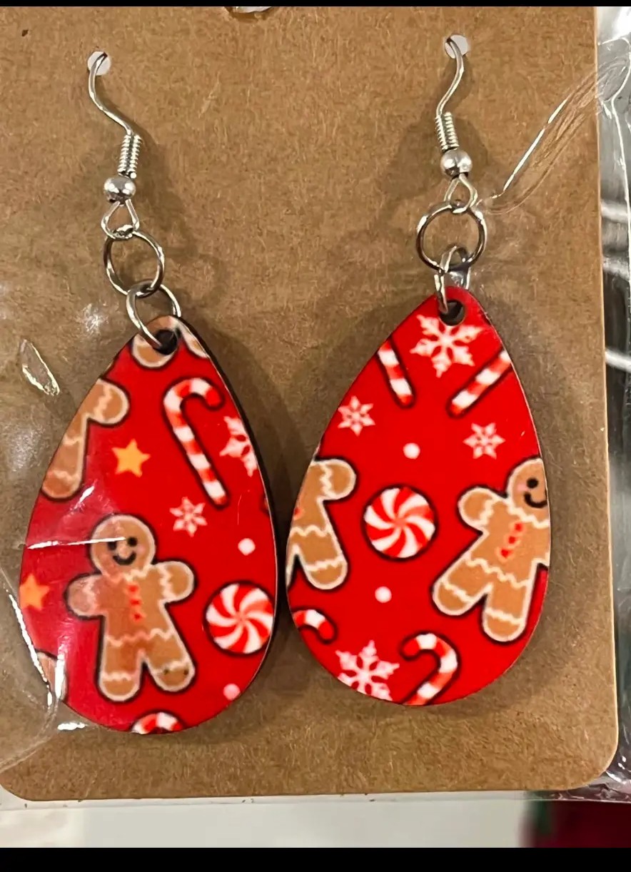 Red gingerbread print teardrop earrings
